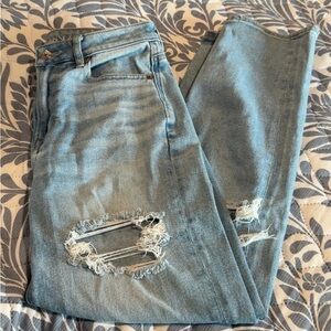 American Eagle Women's Mom Straight Jean